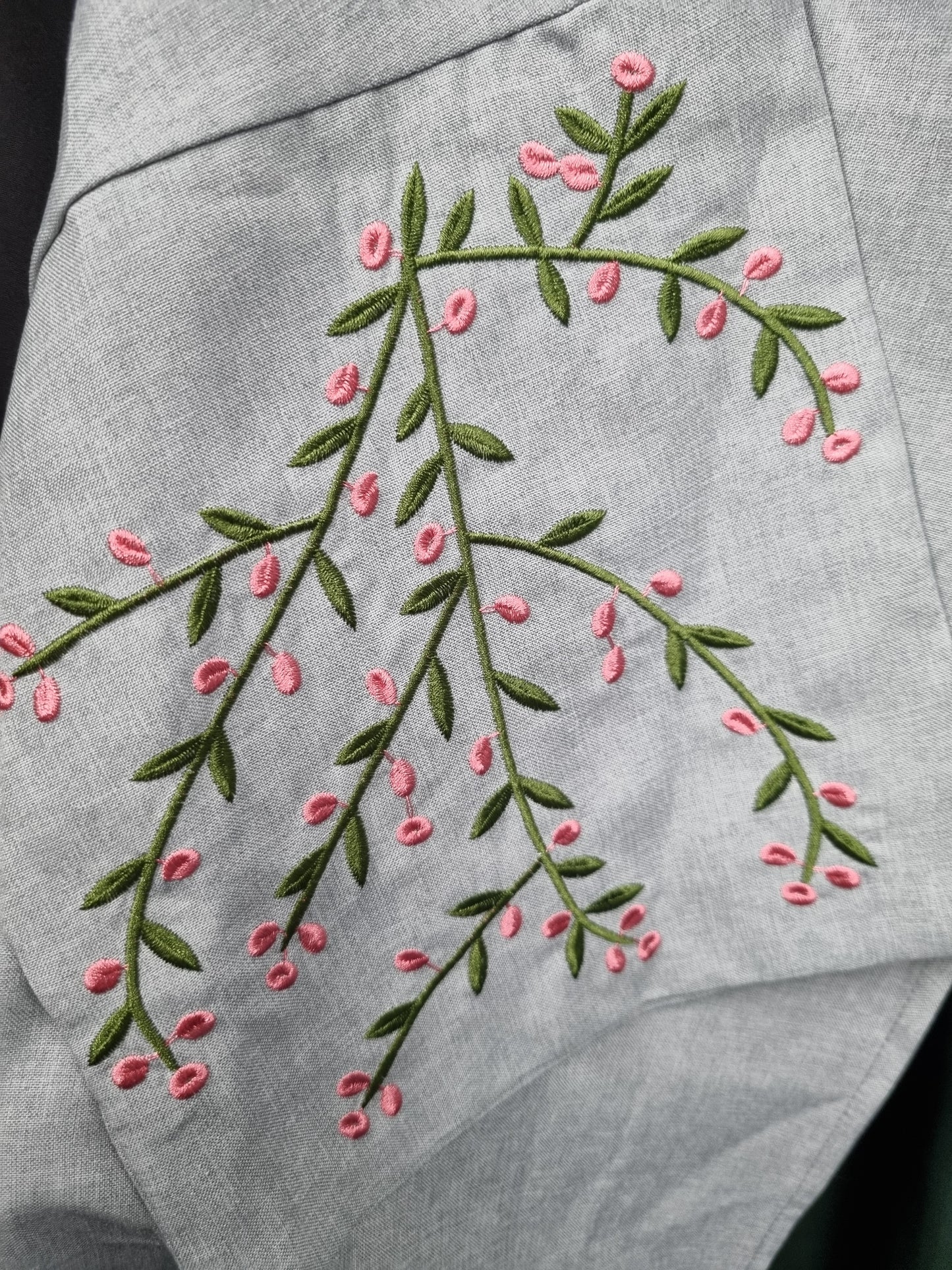 Pink flower embroidery kimono